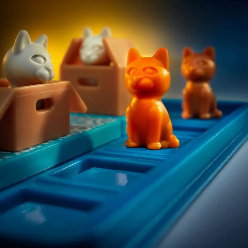 Cats & Boxes Puzzle Game