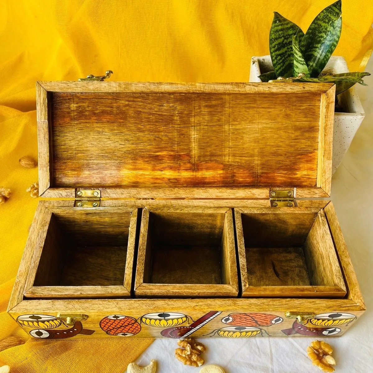 Gajagamini Dry Fruits Wooden Box