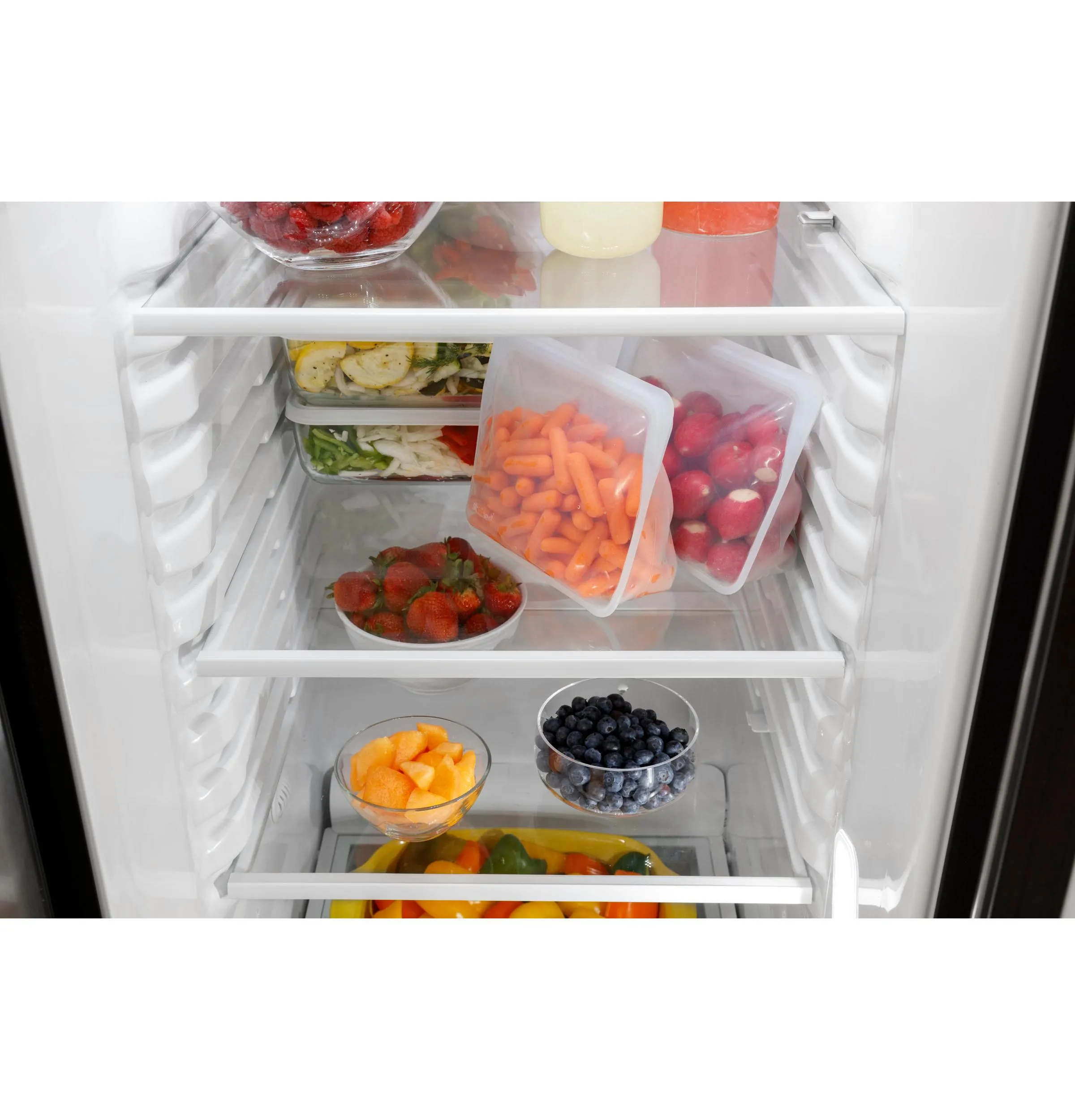 GSE25GGPBB GE® ENERGY STAR® 25.3 Cu. Ft. Side-By-Side Refrigerator